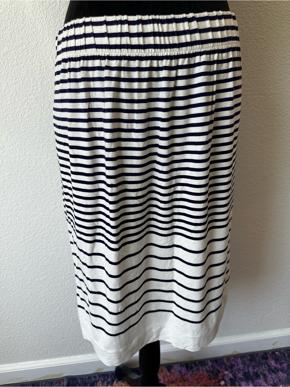 LOFT‎ Navy White Striped Pull On Pencil Skirt Medium